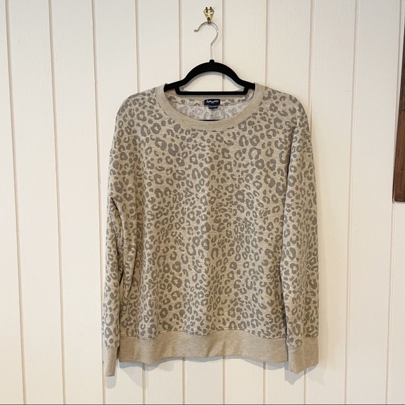 Splendid Tan Cheetah Print Long Sleeve Matching Pajama Set - Picture 6 of 13